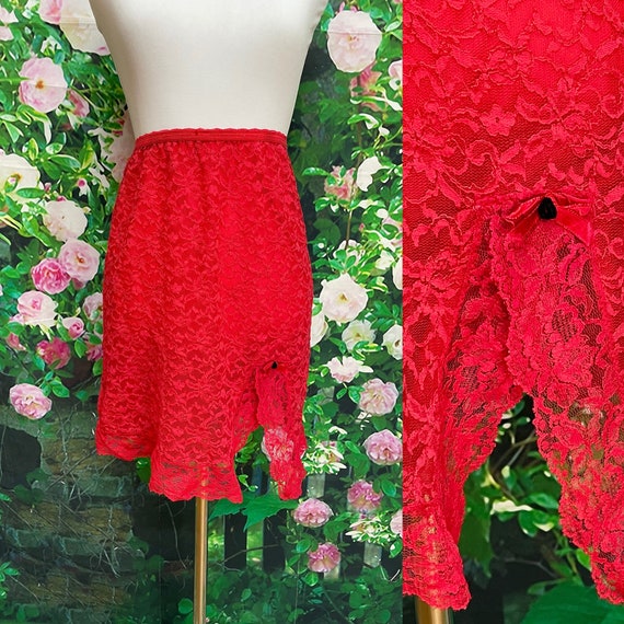 60s Glydons Red Floral Chantilly Lace Half Slip S… - image 1