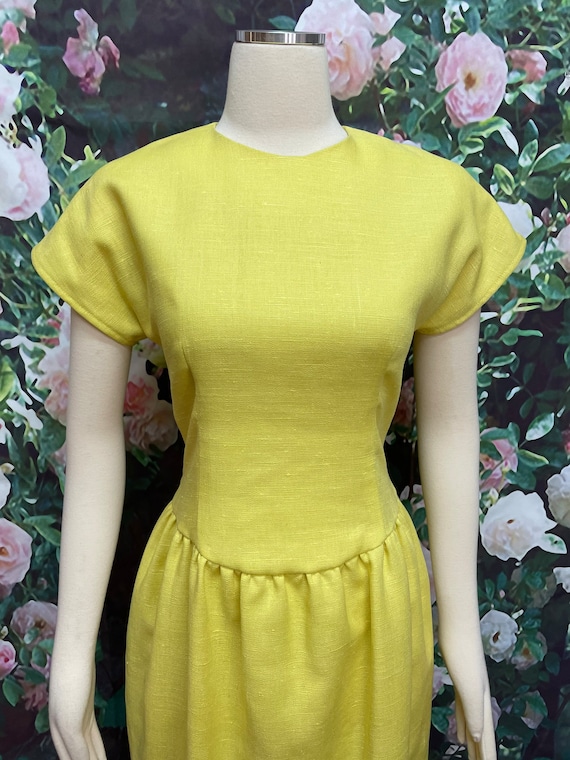 70s Lemon Yellow Faux Linen Dress Dropped Waist - image 3