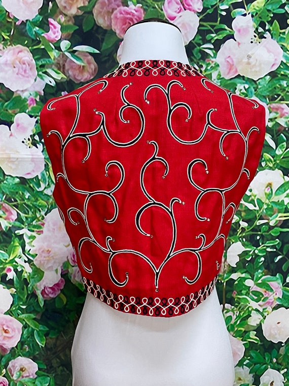 60s Elizabeth Arden New York Red Embroidered Rhin… - image 7