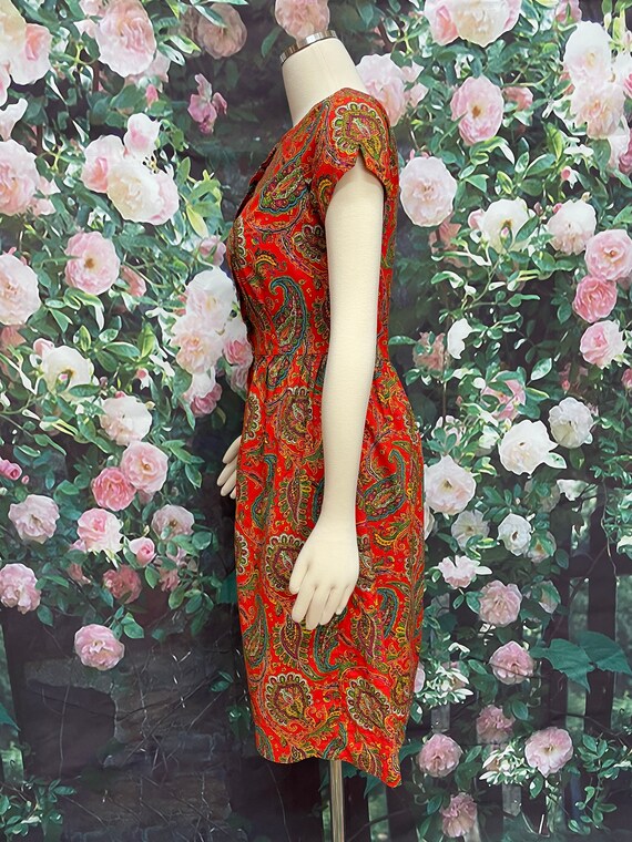 60s Swirl Red Paisley Day Dress Zip Front XS/S - image 6