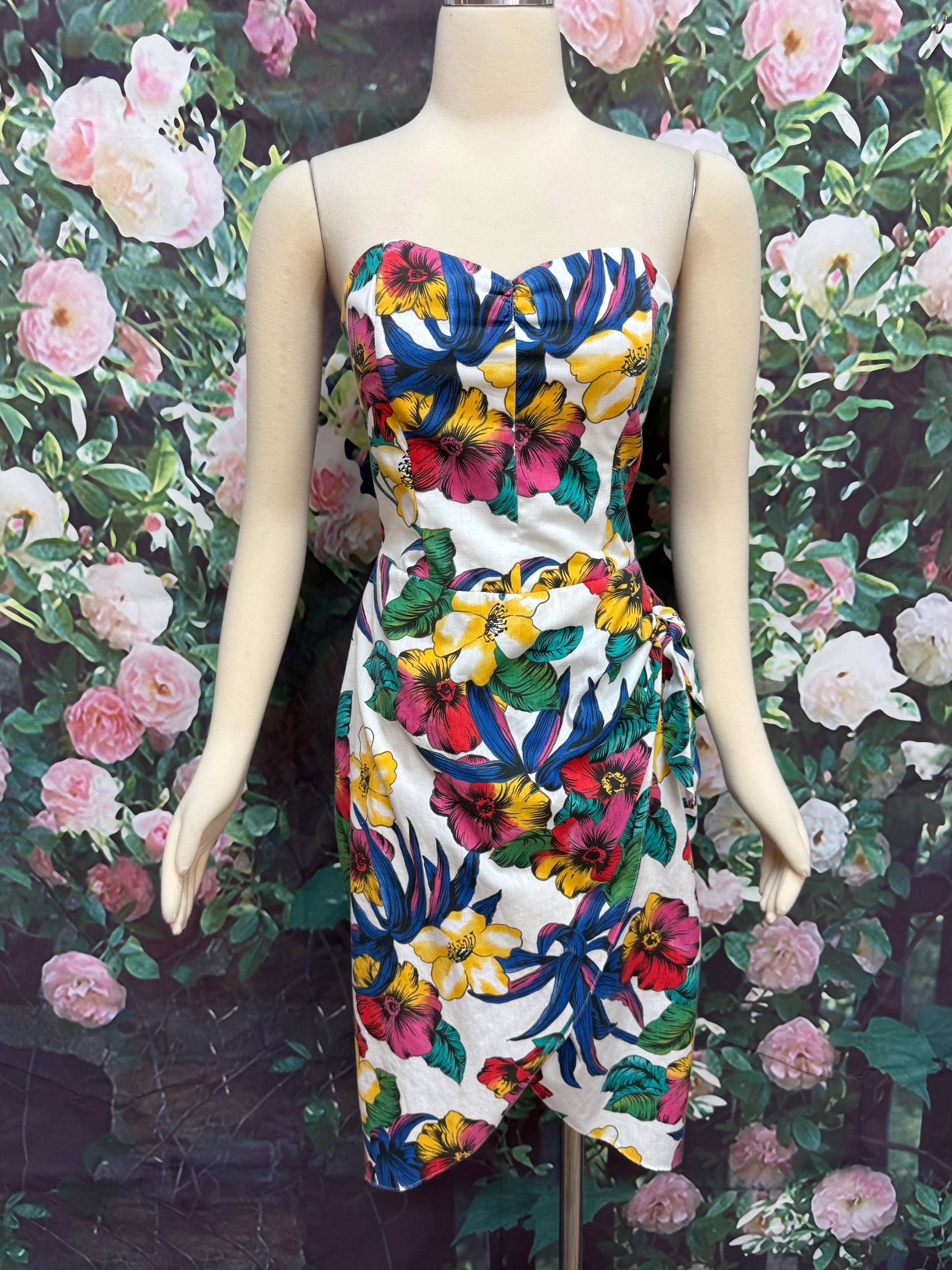 white christmas dresses Vintage 1950s Floral Cocktail Dress, size xs – Dirty Work Vintage