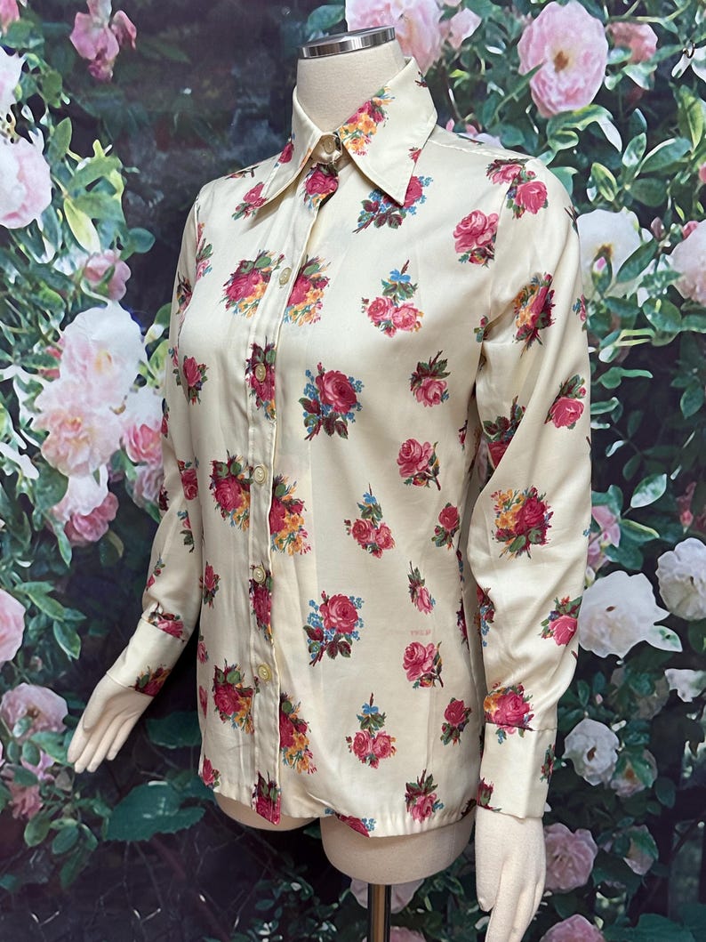 70s Pink Roses Blouse Button Down Dagger Collar Laura Mae - Etsy