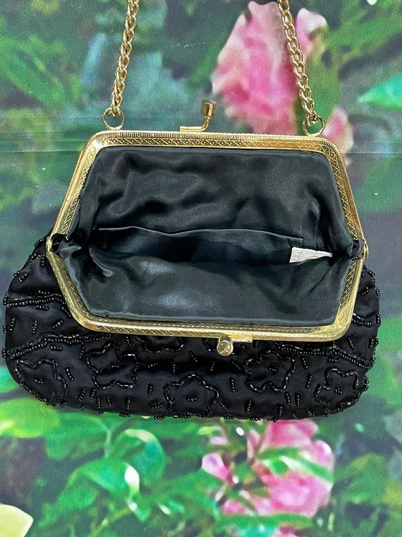 70s Richere Black Satin Beaded Purse Lightweight - image 5