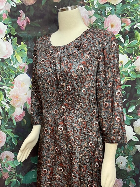 40s Mynette Gray Floral Rayon Dress Plus Size XL - image 5