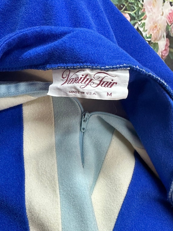 70s Vanity Fair Blue Stripe Robe Zip Up - image 9