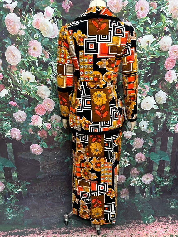 60s Dynasty Velvet Orange Floral Maxi Skirt Blazer - image 6