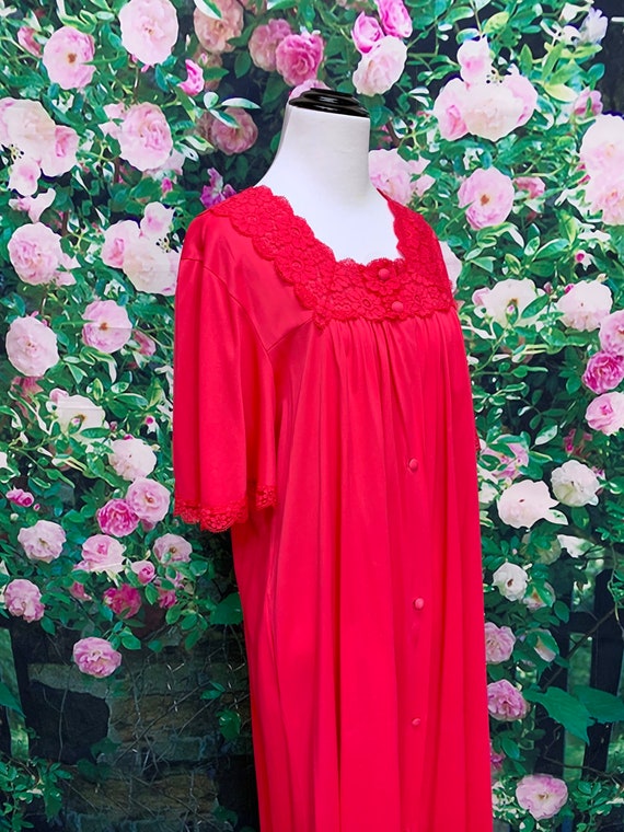 70s Lorraine Pink Nylon Robe Lace Medium - image 5
