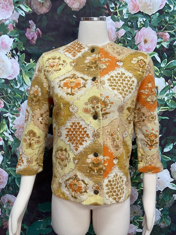 50s Kio for Hooper Gold Floral Wool Cardigan - image 2