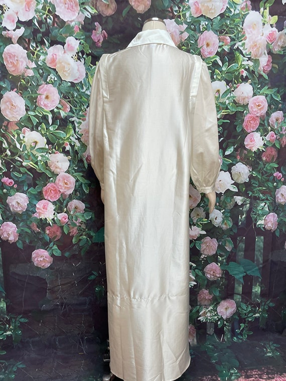 80s Vanity Fair White Satin Robe Lace Bows - Gem