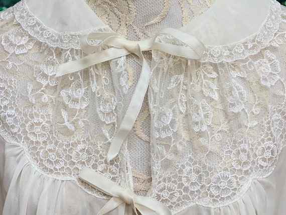40s Lady Duff Ivory Nightgown Alencon Lace Robe - image 4