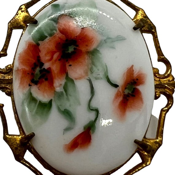 40s Peach Flower Hand Painted Porcelain Brooch Fi… - image 2