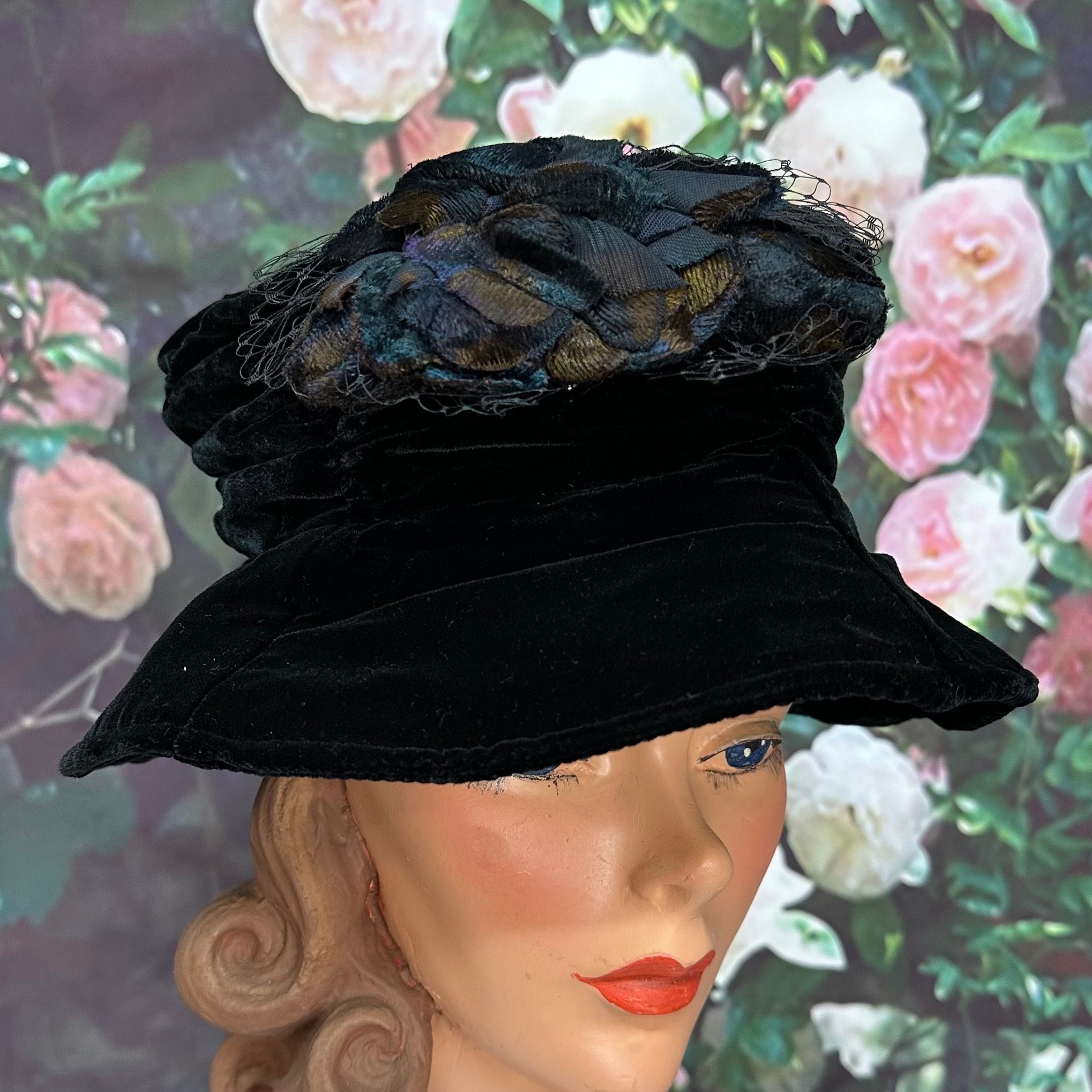 VELOUR BUCKET HAT - TIGHTBOOTH® タイトブース オフィシャル