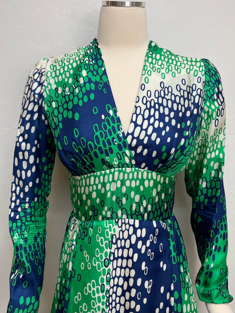 70s Elizabeth Arden Green Silk Mod Dress Small image 3