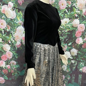 80s Black Velvet Dress Silver Paisley Lame Skirt Keyhole Back image 7