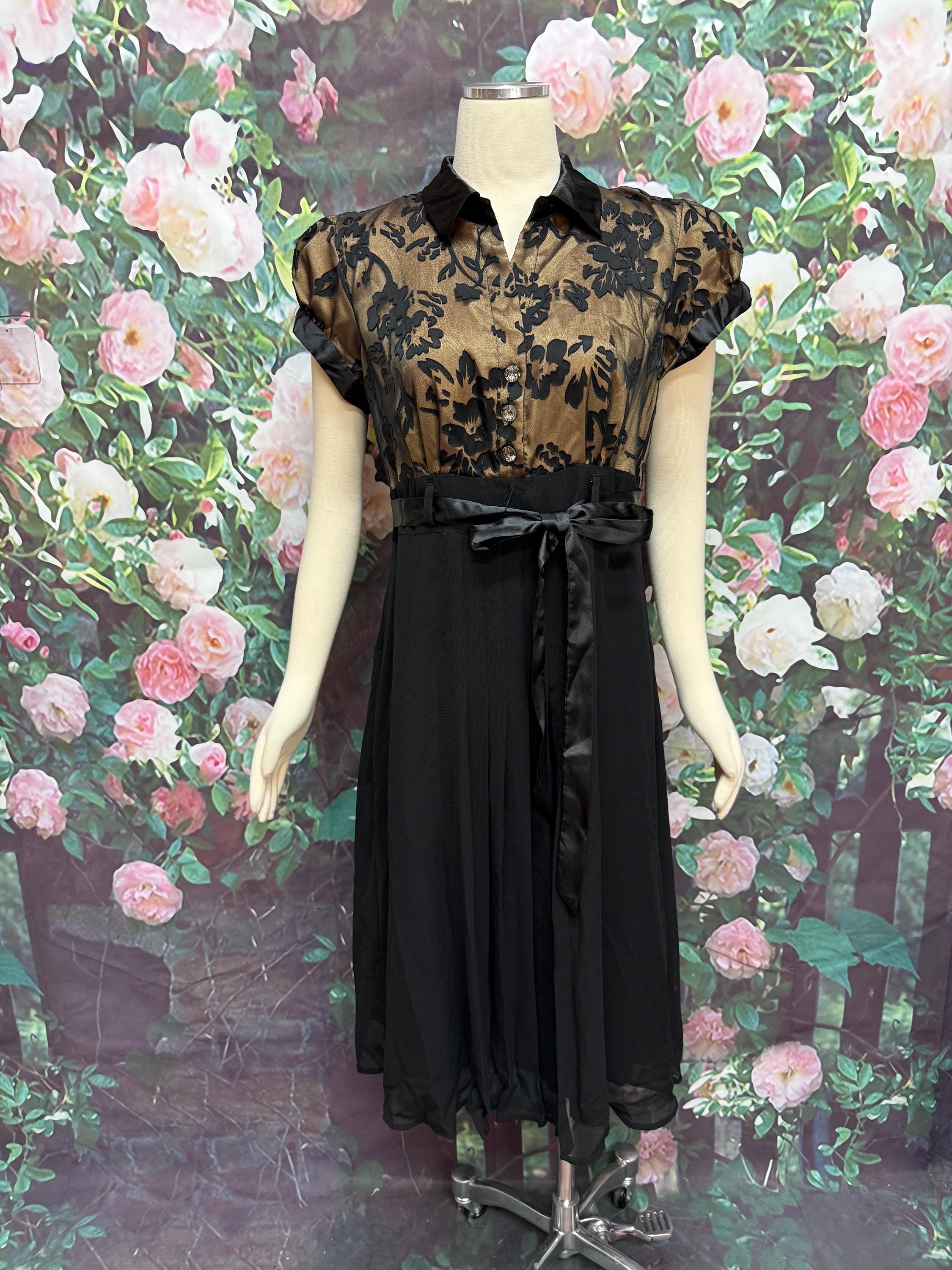Robbie Bee Plus Size Dresses & Clothing