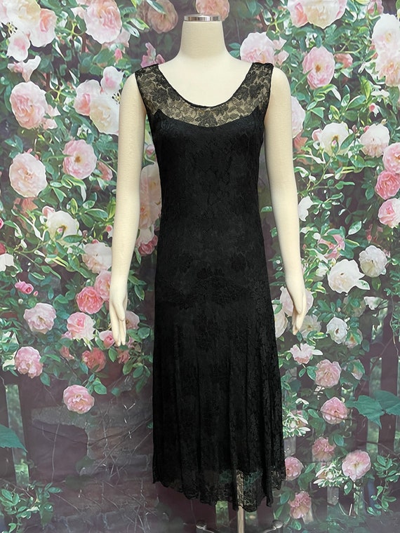 20s Black Lace Dress with Shrug Dropped Waist - image 8