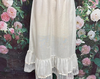 60s Kayser White Cotton Ruffles Half Slip Lace Trim Tall