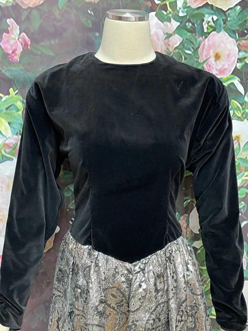 80s Black Velvet Dress Silver Paisley Lame Skirt Keyhole Back image 4