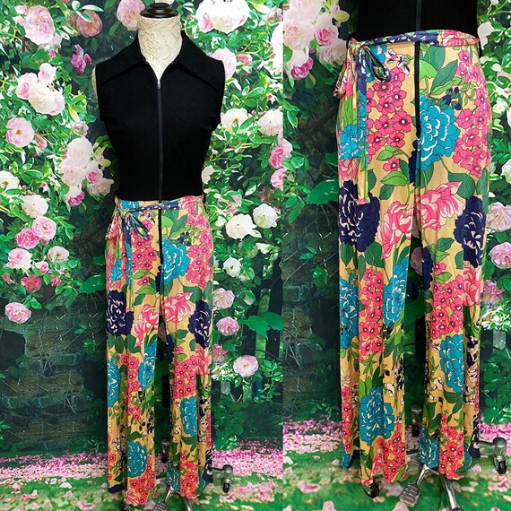 70s Groovy Black Floral Jumpsuit Zip Front Medium