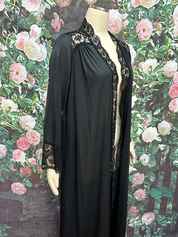 70s Olga Black Lace Robe Dressing Gown 9702 Medium - image 6