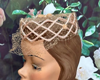 Vintage 40s 50s Noreen Fashion Pink Hat, Perch Pink Hat  display picture 2