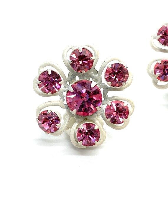 60s Pink Rhinestone Daisy Earrings Set in White - image 3