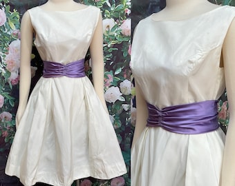 50s Carol Gowns White Taffeta Party Dress Purple Belt