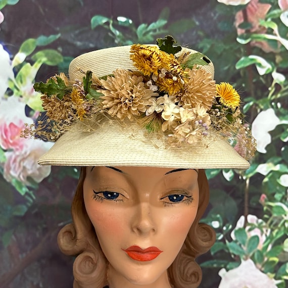 STRAW HAT WITH CHIFFON FLOWER BEIGE 672761