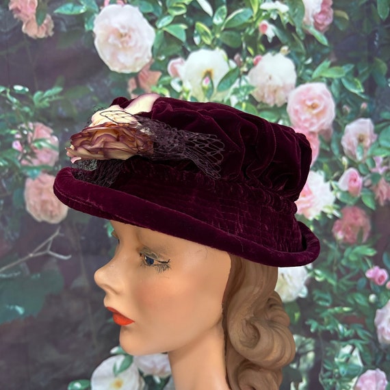 90s Boho Red Velvet Bucket Hat Silk Flower - Etsy display picture 3