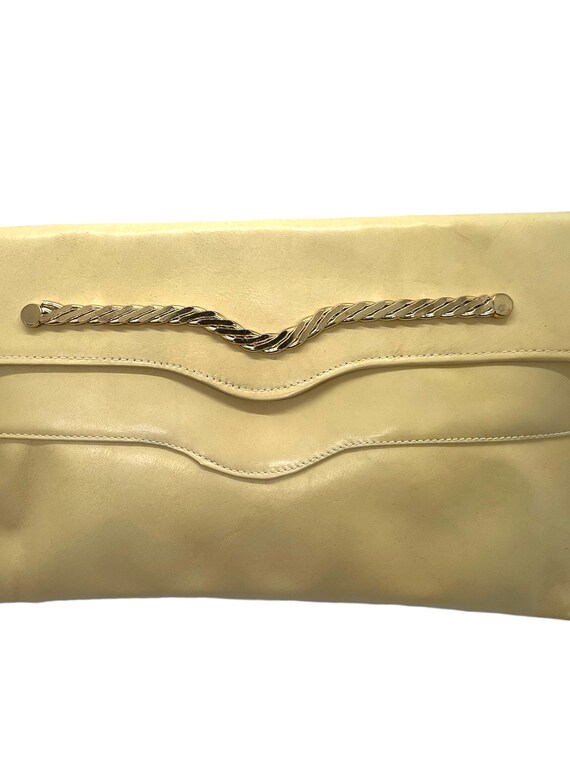 70s Teek Orr Yellow Leather Clutch Chain Detail D… - image 3