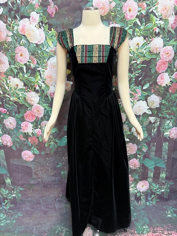 sachin and babi light blue dress 80s Black Velvet Holiday Maxi Dress Brocade