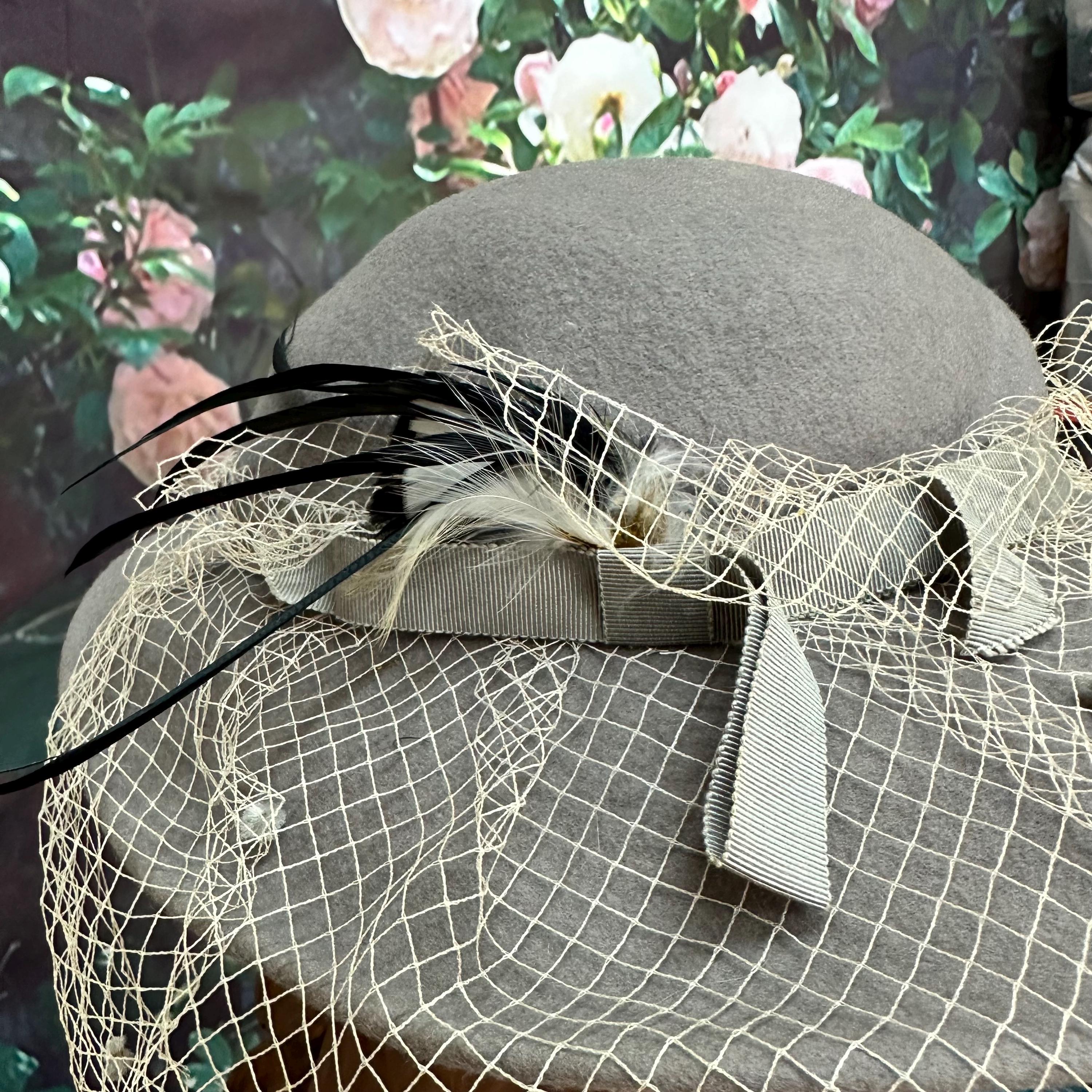 Vintage Lancaster Gray Wool Hat Vintage Lancaster Wool Derby Hat Feather Detail Medium  main image 3