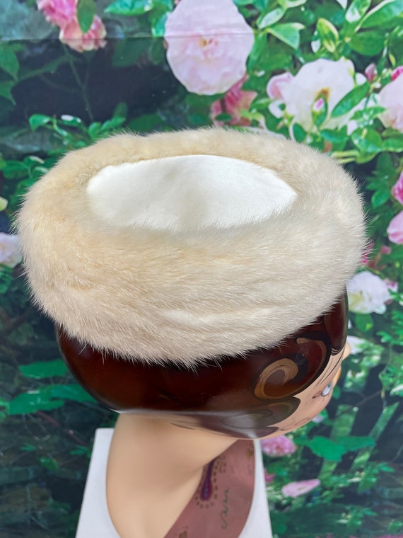 50s Cream Mink Pillbox Hat French Room Stix Baer … - image 5