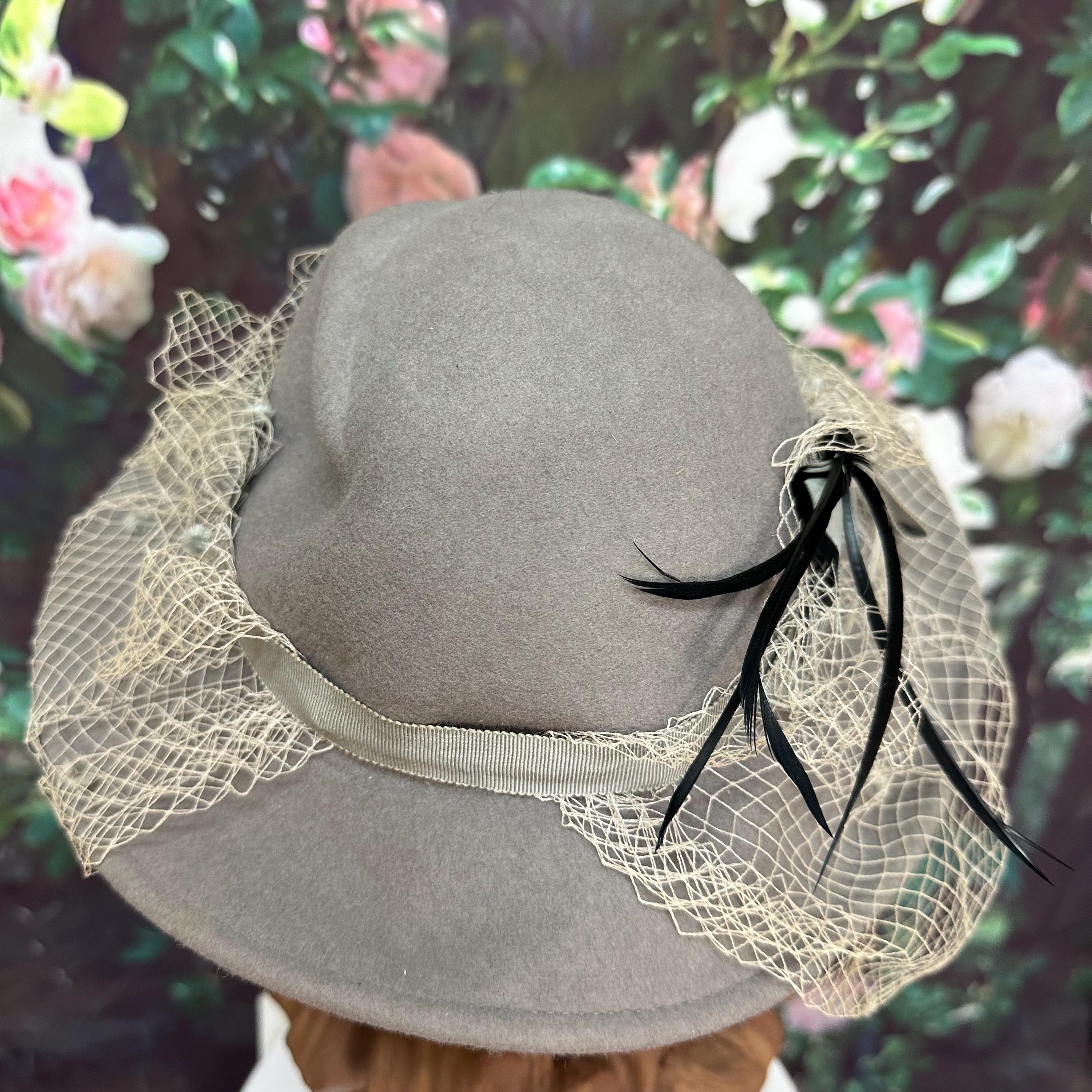Vintage Lancaster Gray Wool Hat Vintage Lancaster Wool Derby Hat Feather Detail Medium  main image 4
