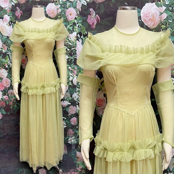 40s Celery Green Tulle Party Dress Half Gloves - image 1