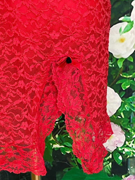 60s Glydons Red Floral Chantilly Lace Half Slip S… - image 3