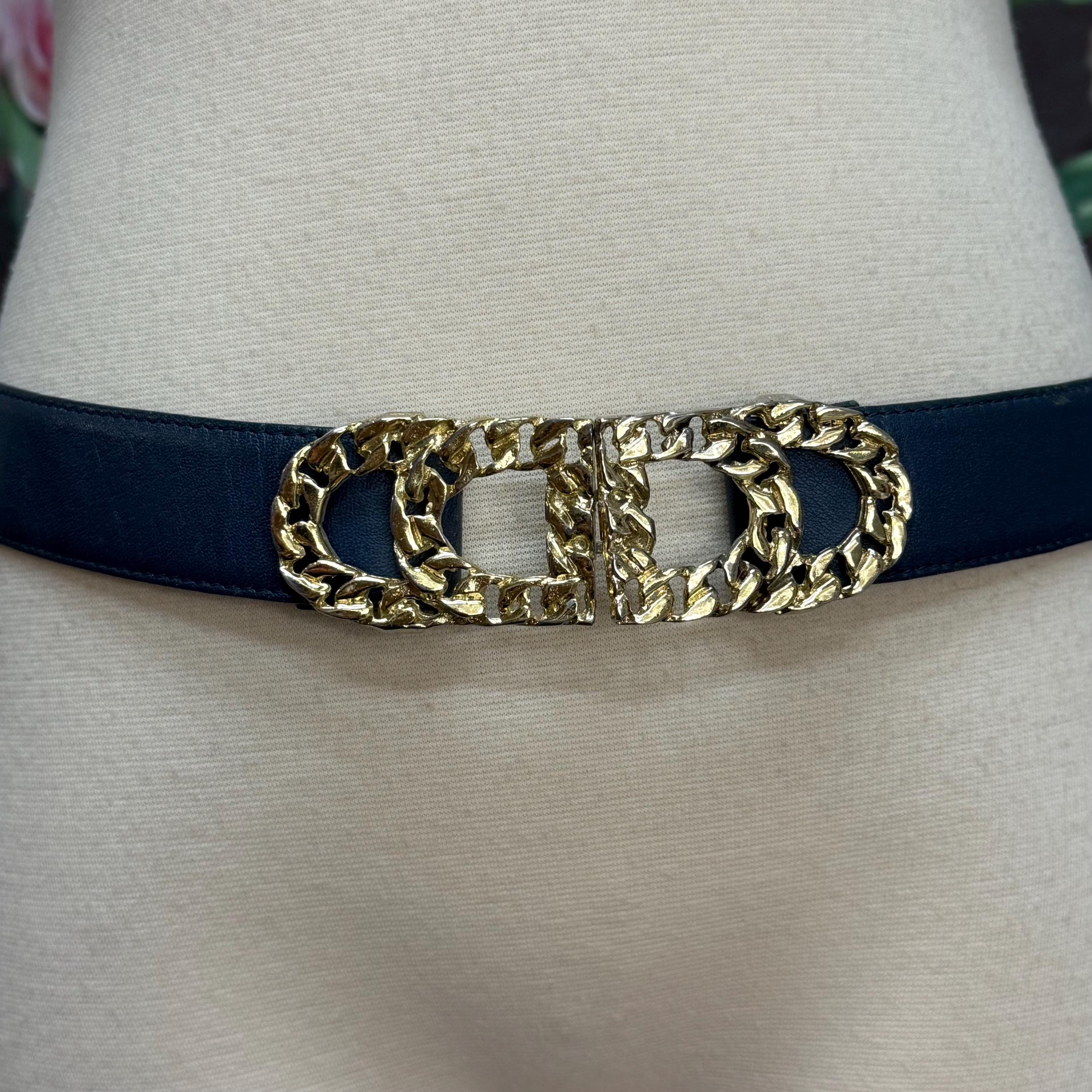 80s Gold Clasp Belt - Etsy display picture 1