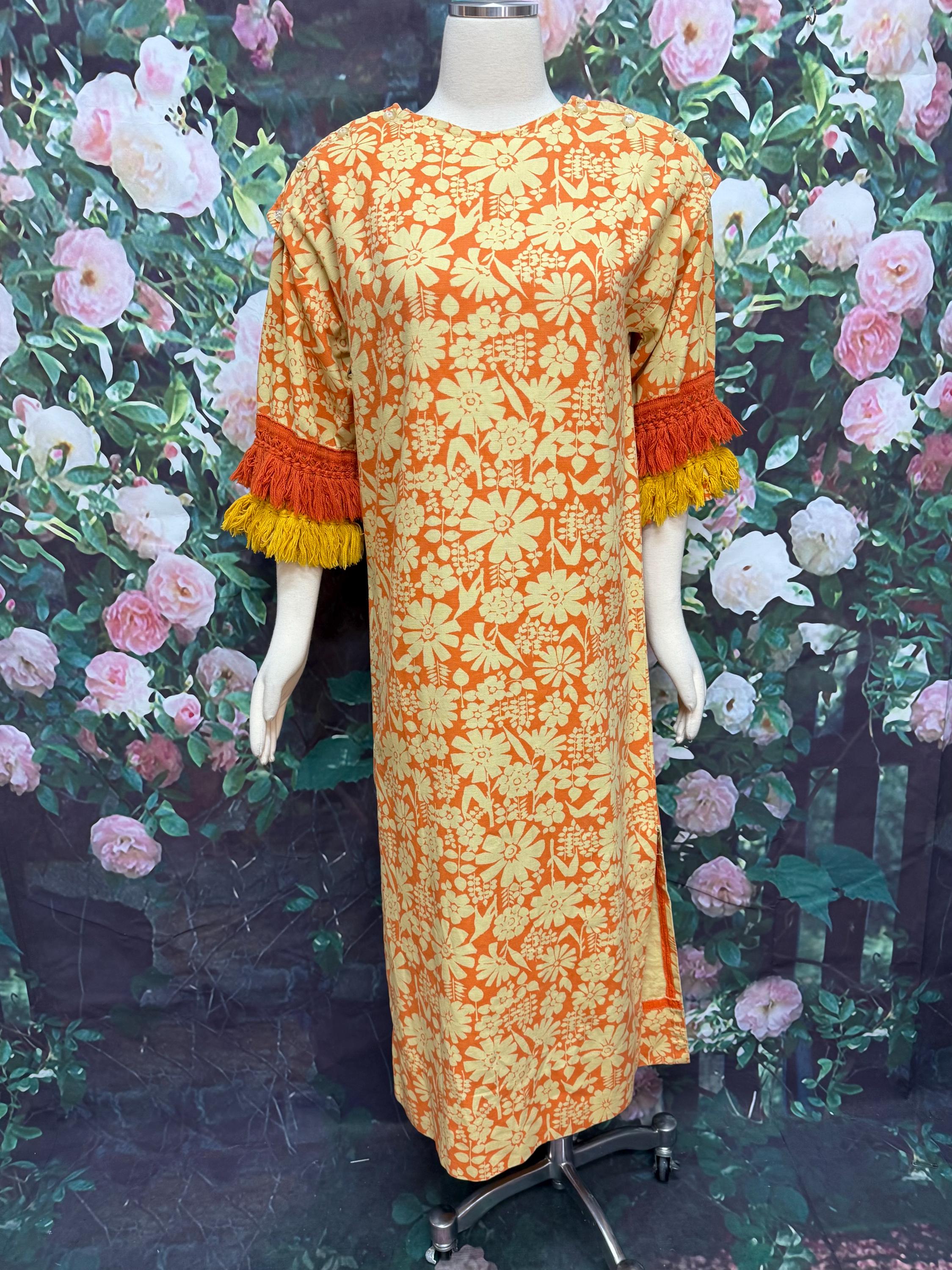 green emerald velvet dress Retro Floral Moomoo Dresses, House Lounge Vintage Nightgowns, Cosplay  Costume A, main image 0