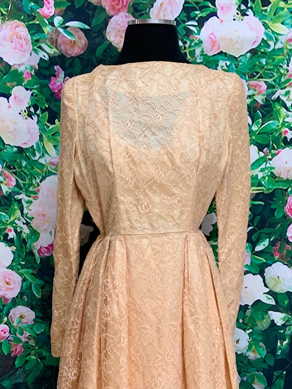 50s Peach Lace Party Dress Fit and Flare XS - image 3