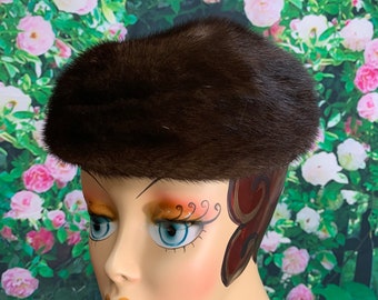 WOMEN\'S VINTAGE 50\'S LORA MINK PILL BOX HAT Vintage Designed By Lora Mink Pillbox Hat Cream Ivory Union  main image 3