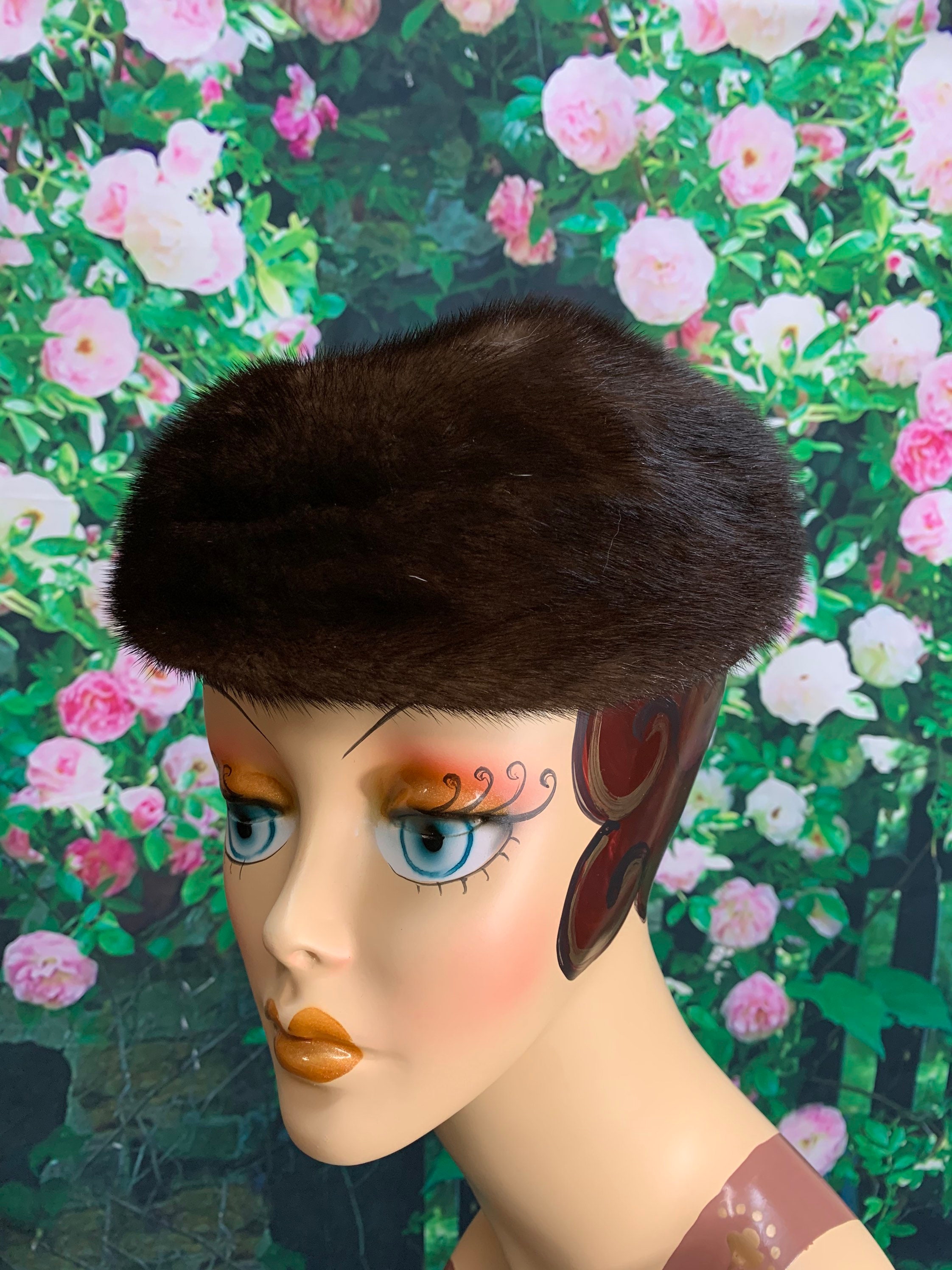 50s Bonwit Teller Brown Mink Pillbox Hat - Etsy display picture 2