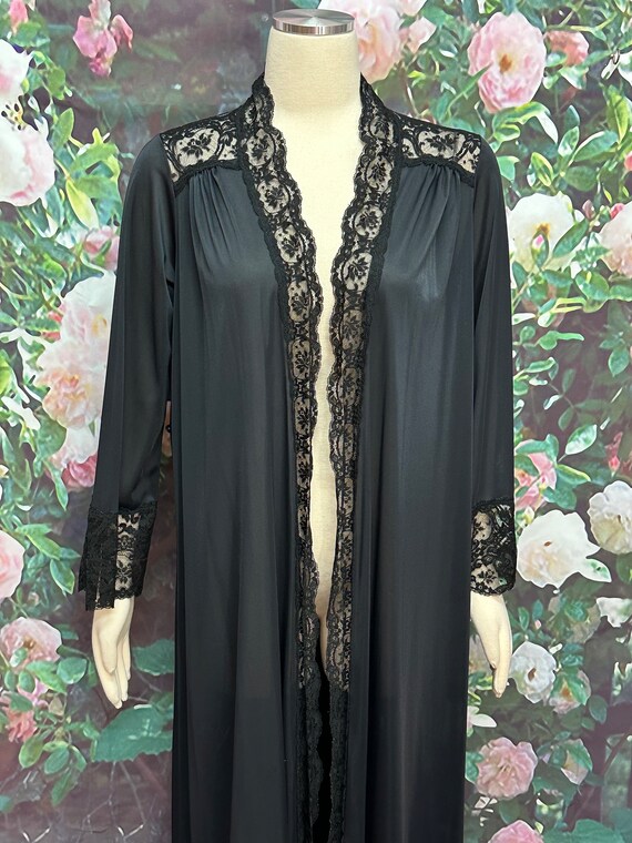 70s Olga Black Lace Robe Dressing Gown 9702 Medium - image 3