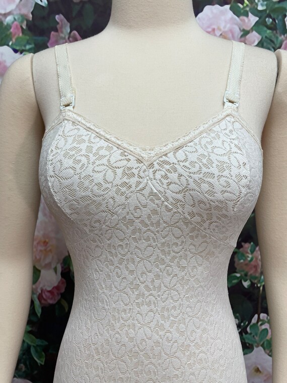50s Beige Floral Lace Bodysuit Shapewear Empire M… - image 3