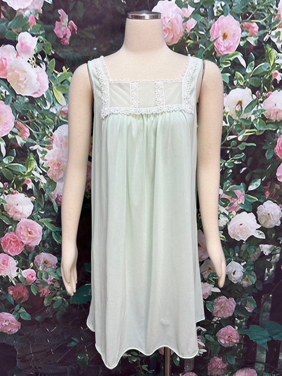 70s Mint Green Swing Nightgown White Lace Medium - image 2
