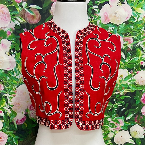 60s Elizabeth Arden New York Red Embroidered Rhin… - image 1