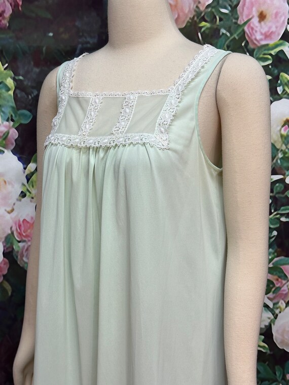 70s Mint Green Swing Nightgown White Lace Medium - image 5