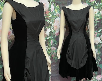 50s Suzy Perette Black Velvet Party Dress XS