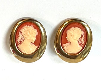 80s Gold Oval Cameo Clip Fashion Earrings Victorian Style Deadstock