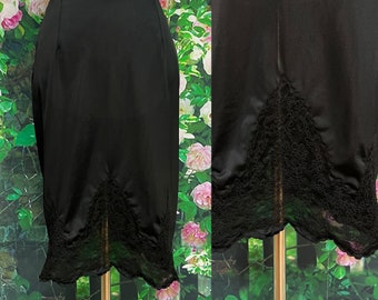 50s Saramae Black Floral Lace Half Slip Small