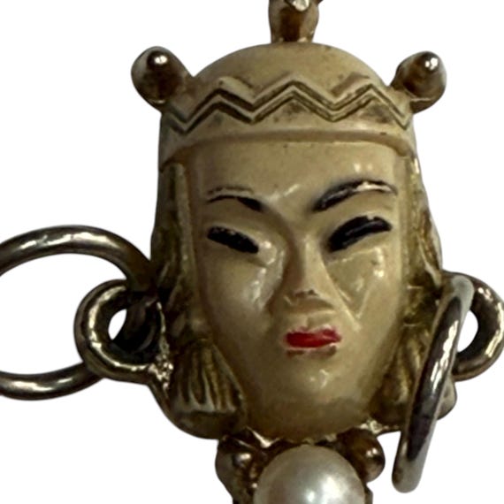 50s Selro Selini Asian Princess Pendant Unsigned View 2
